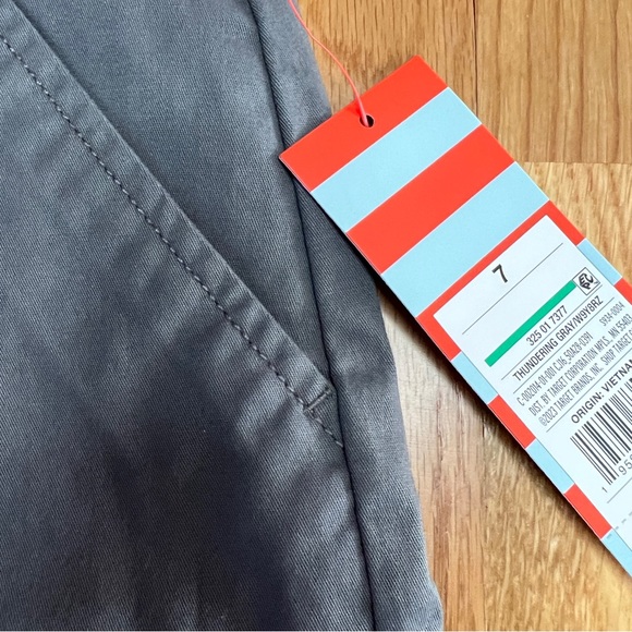 Cat & Jack Gray Regular Fit Flat Front Uniform Shorts NWT - Picture 4 of 4